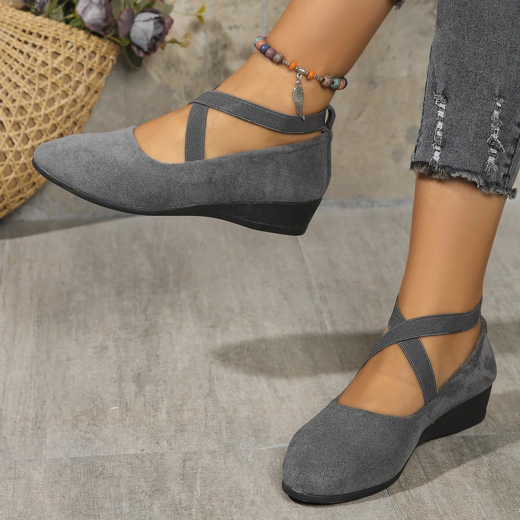 Women's Wedge Heel Pointed Toe Ankle Strap Pumps