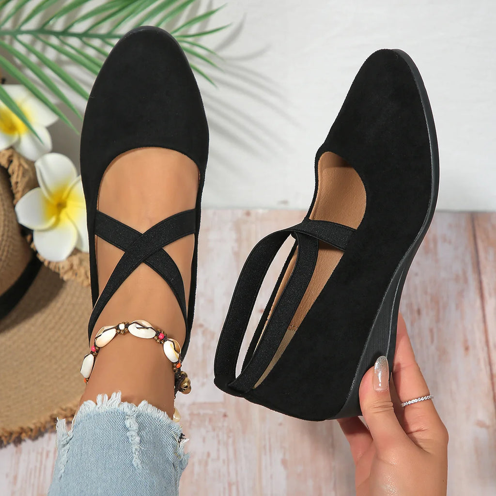 Women's Wedge Heel Pointed Toe Ankle Strap Pumps