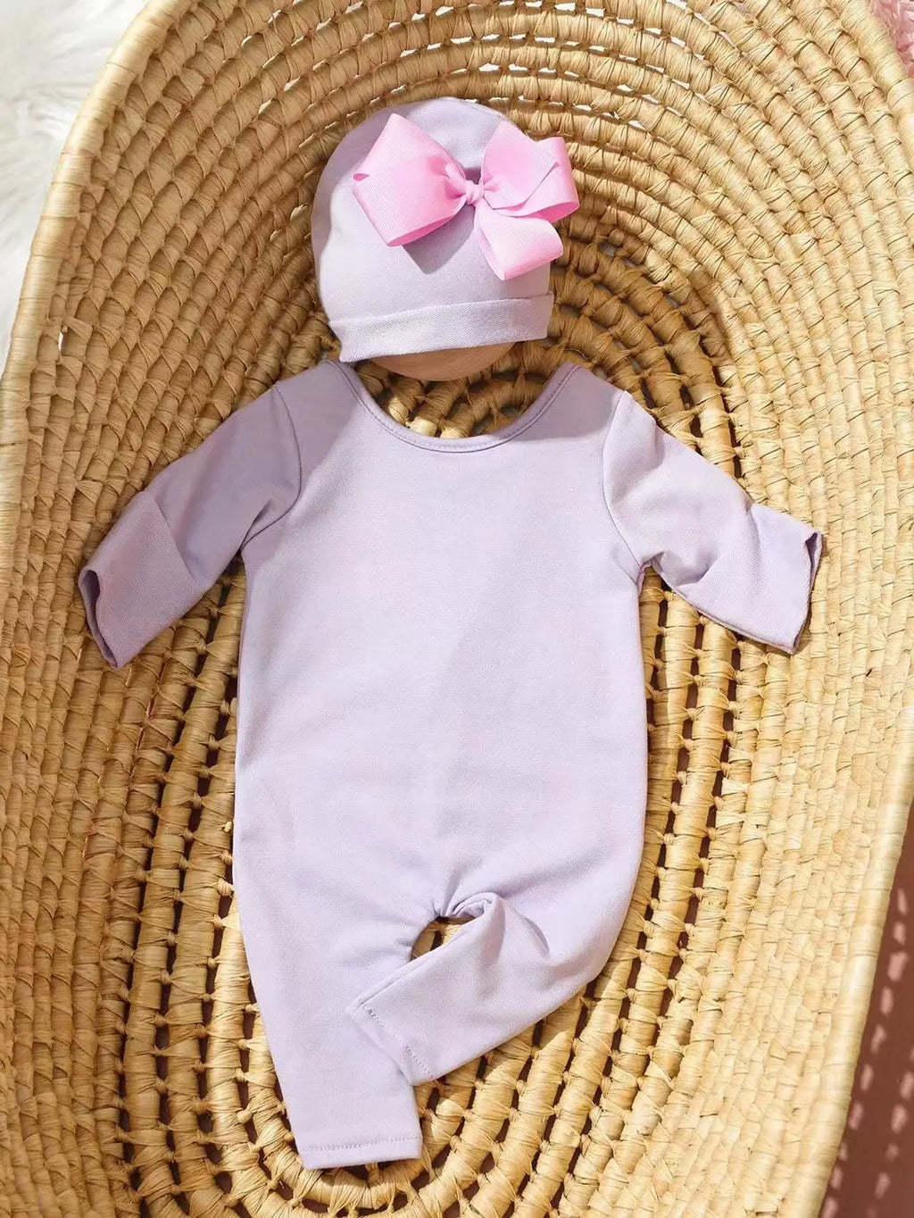 Hello World Newborn Photo Set