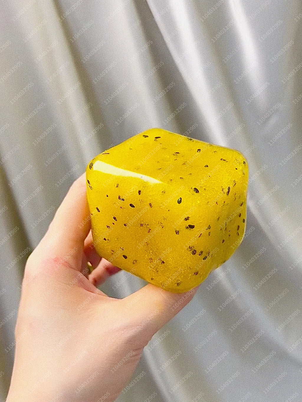 Squishy Slushie Gummy Cube – Shapeable ASMR Stress Relief Fidget Toy