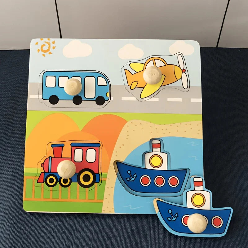 Wooden Animal Peg Puzzle Board Toy, Cartoon Farm Animal Pattern + Peg Matching Design