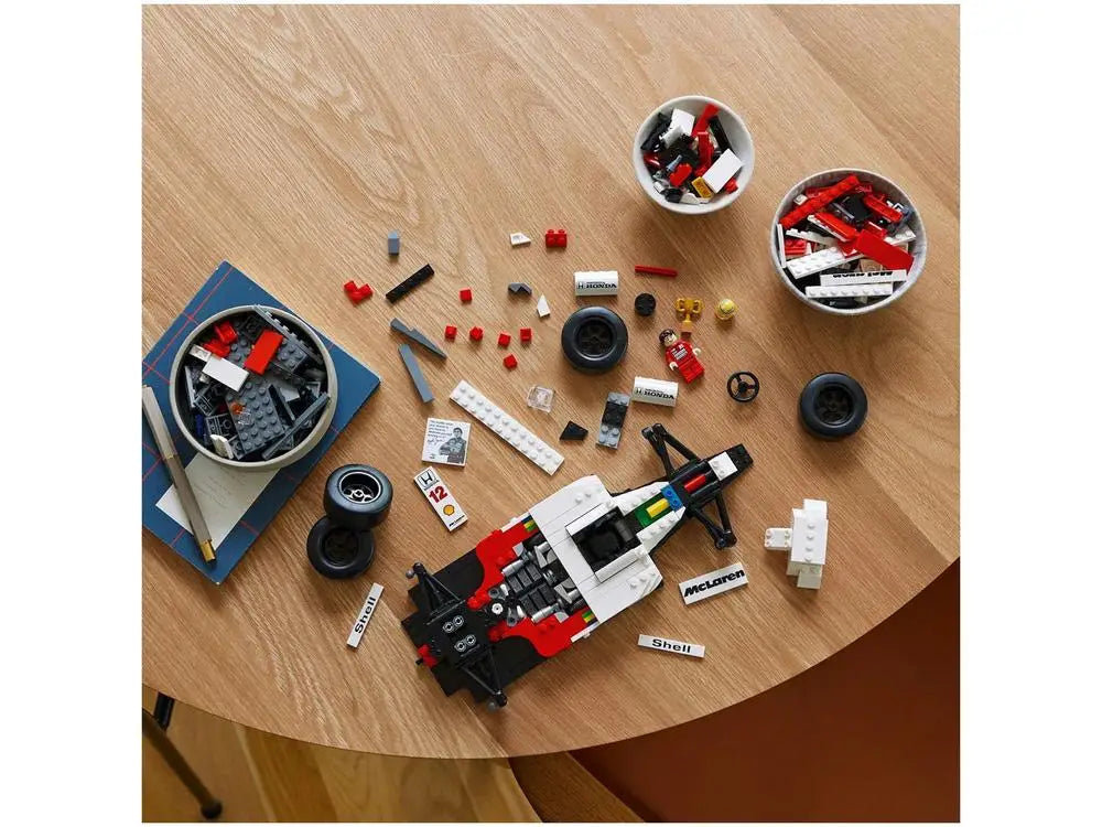 LEGO ICs McLaren MP4/4 and Ayrton Senna