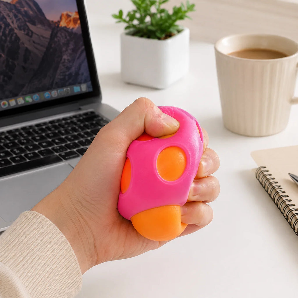 NEEDOH mushroom-shaped soft and slowly rising decompression toy helps adults squeeze to relieve mood and fight anxiety