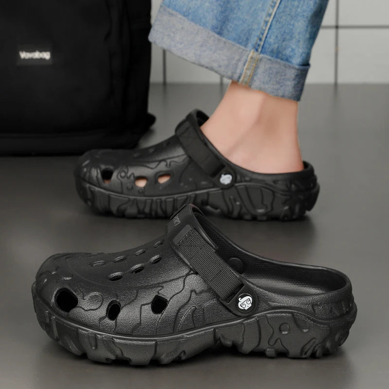 Summer Shoes Men Clogs Eva Slippers Men Flat Sandals Breathable Hole Shoes Men Beach Home Leisure Slides Men Summer Shoes