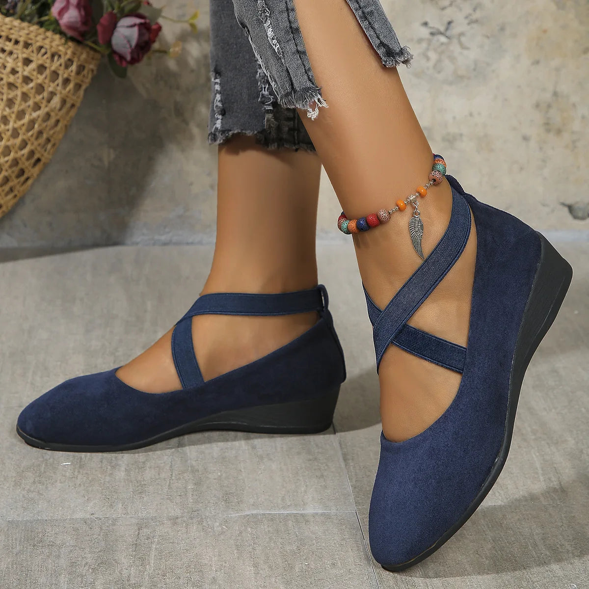 Women's Wedge Heel Pointed Toe Ankle Strap Pumps
