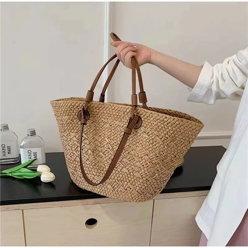 Women's Woven Straw-Style Bucket Tote Bag