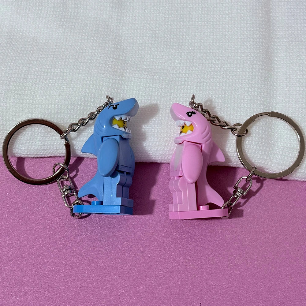 2pcs Cartoon Pink and Blue Shark Couple Keychain Heart-Shaped Building Block Splicing Keyring Backpack Pendant For Friends Gifts