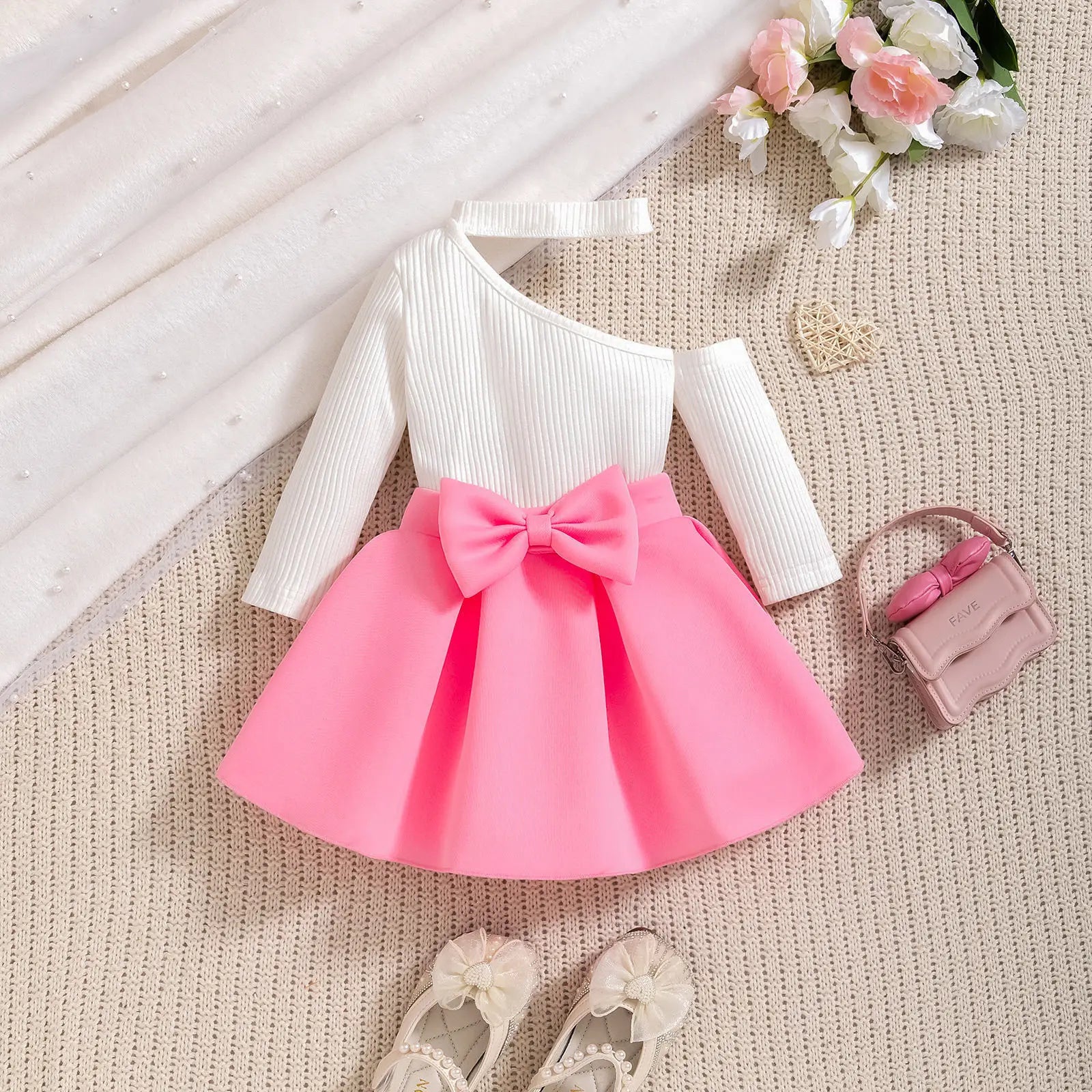 Girls' Off-Shoulder Bow Ruffle Sleeve Two-Piece Dress Set