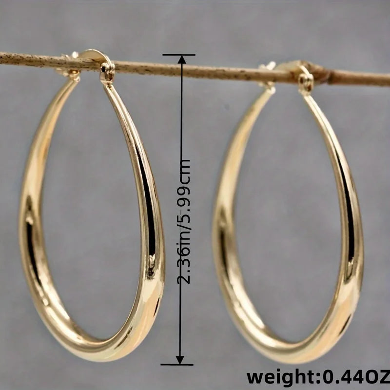 Gorgeous Gold Round Earrings - Classic minimalist design, hypoallergenic, nickel-free, lightweight and easy to wear, the perfect jewelry gift for women, perfect for birthdays, anniversaries or any occasion