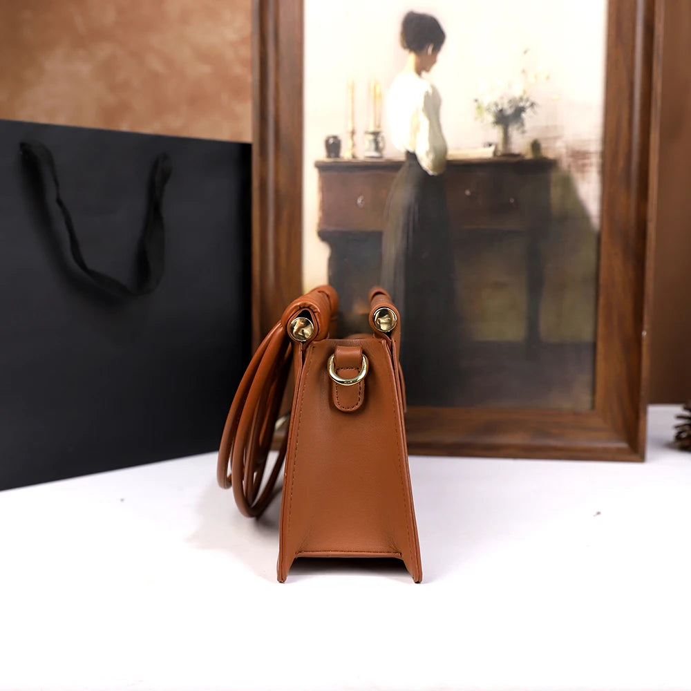 Women's Woven Line Tassel Tote Handbag