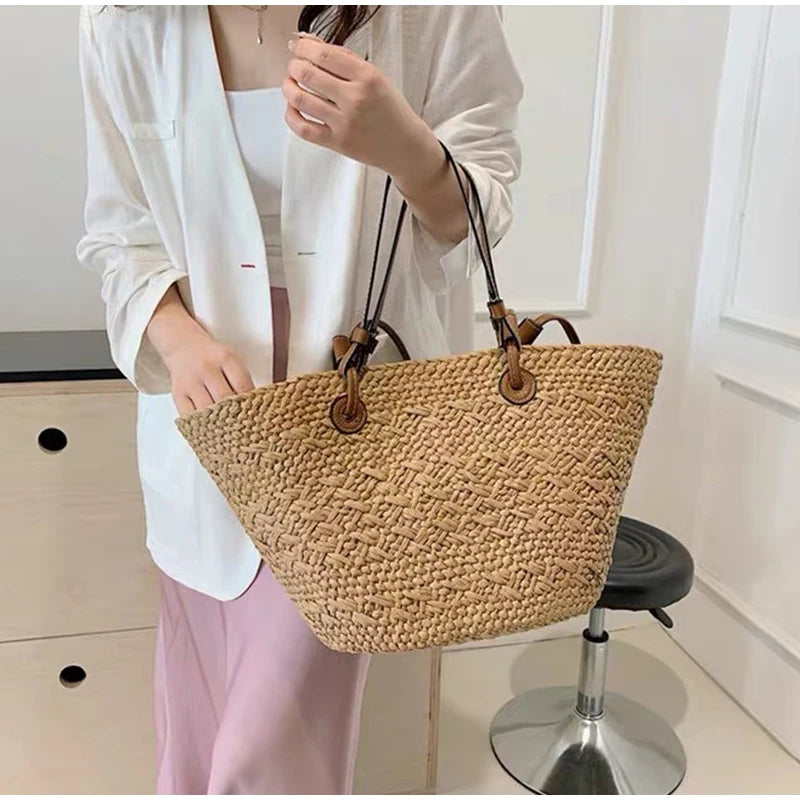 Women's Woven Straw-Style Bucket Tote Bag