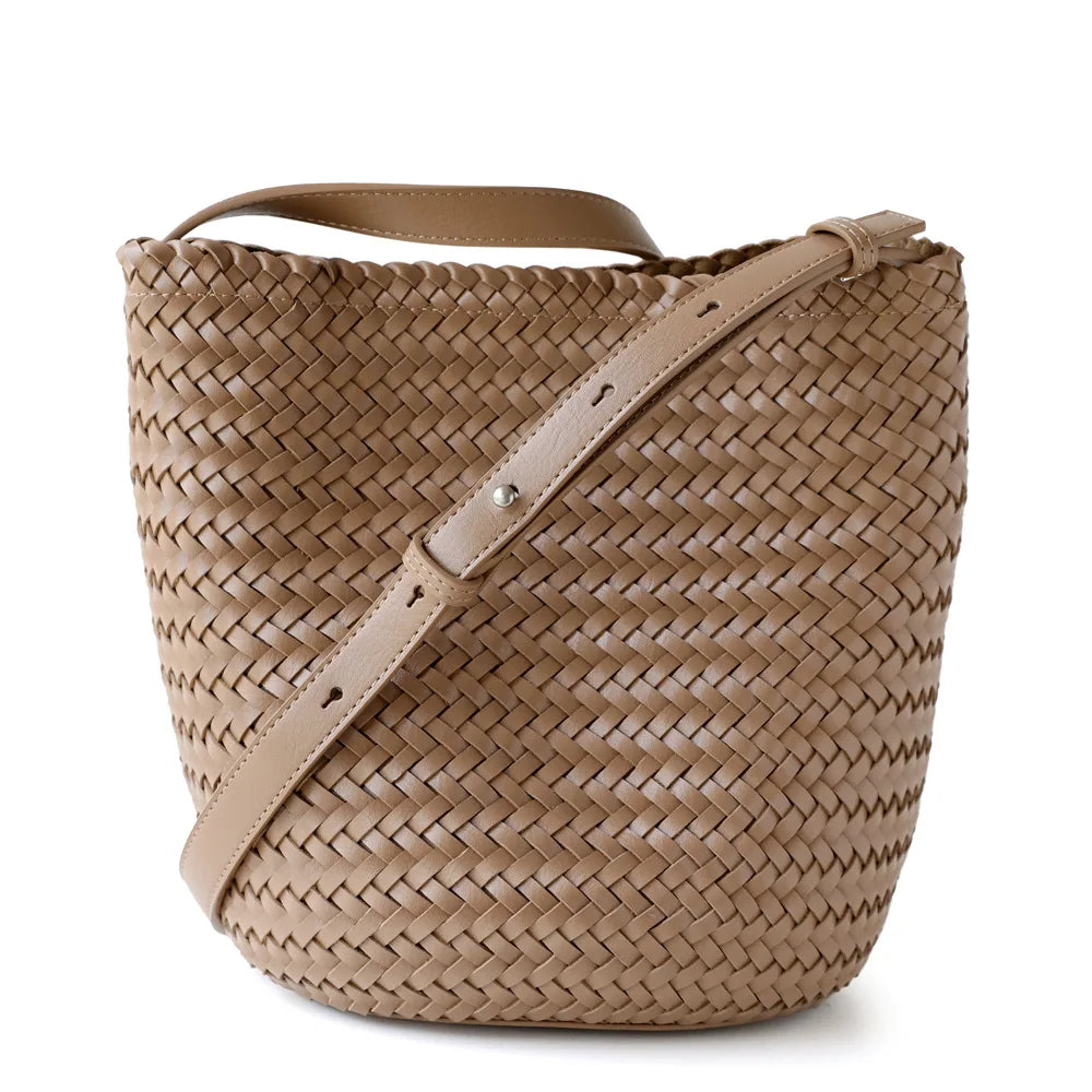Women's Handwoven Knit Bucket Shoulder Bag