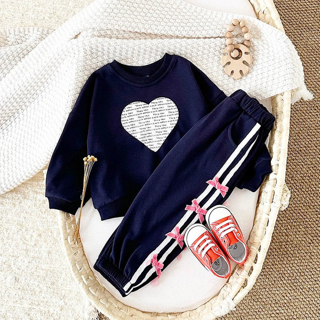 Baby Girl Love Print Sweatshirt & Bow Pants 2-Piece Set
