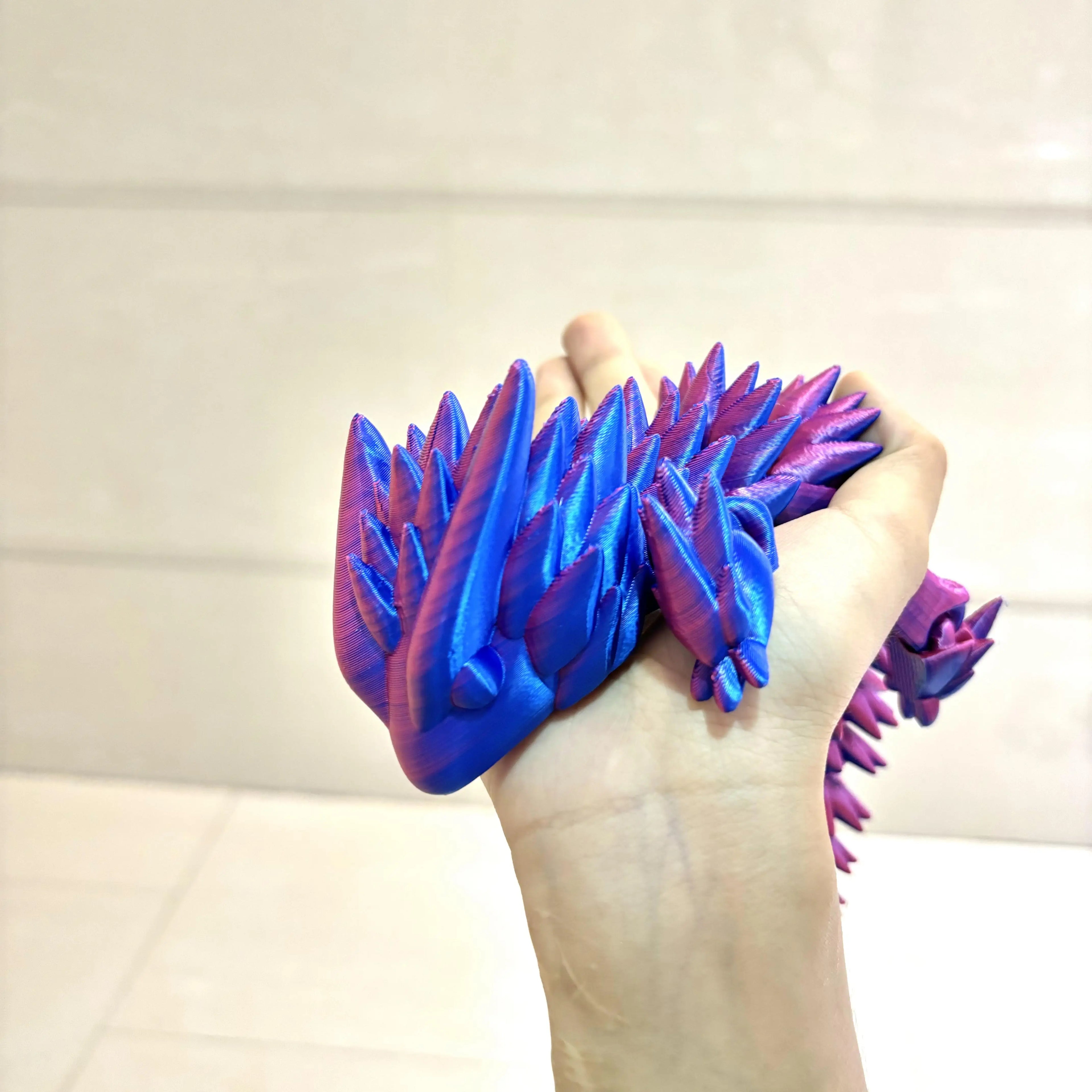 3D Printed Articulated Dragon Toy - Rotatable Desktop Decor