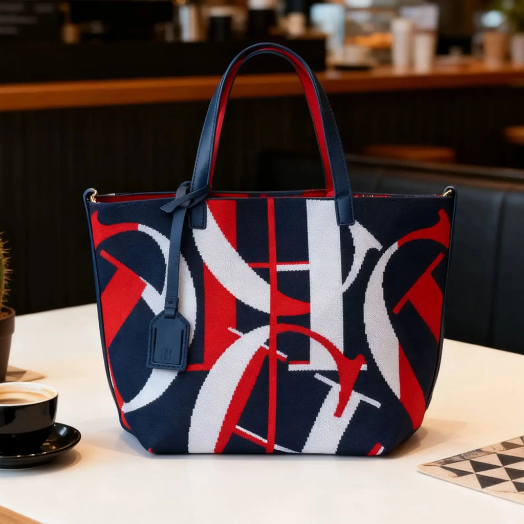 Women's Letter & Ruched PVC Bucket Shoulder Bag
