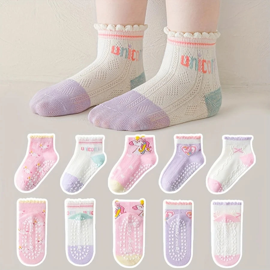 Girls Non-Slip Floor Socks 5-Pack | Unicorn & Heart Pattern