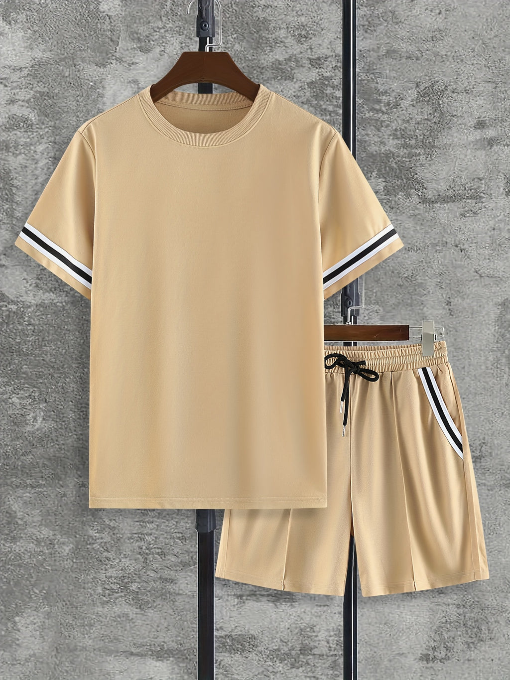 Men's Short Sleeve T-shirt & Drawstring Shorts 2pcs Casual Sports Regular Tee Top Pants Suit Outfits For Spring Summer, As Gifts