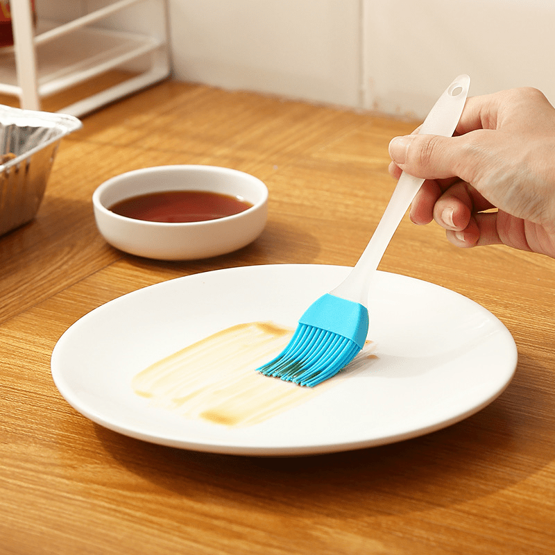 Ergonomic Red Oil Brush - High - Temperature Resistant, Non - Shedding for Effortless Baking & Grilling - Kenner House Emporium