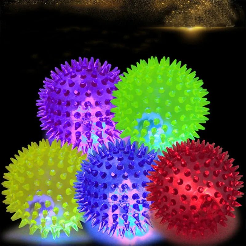 1 Pc Pets Luminous Chew Toy , Bite - Resistant, Vocal, Elastic, Bouncy, Squeaky Balls for Cats Dogs - Kenner House Emporium