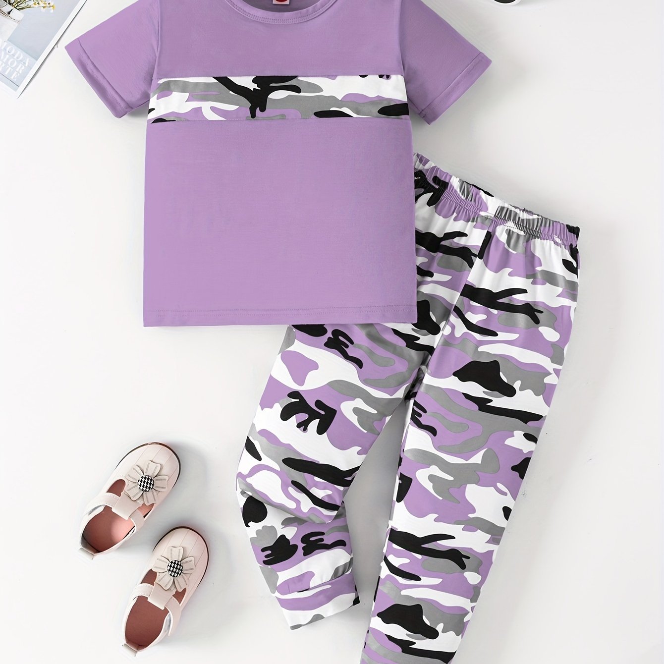 2pcs Girls' Camo Pattern Outfits Set - Casual Short Sleeve T-shirt + Pants, Machine Washable Polyester with Slight Stretch - Spring/Summer/Fall Essentials | Color Block Design | Random Printing - Kenner House Emporium