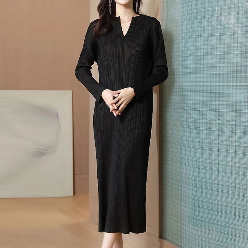 Pleated Dress Women's Long Sleeve Spring and Autumn 2023 New V - Neck Bottom Skirt Slim Fit Long Dress - Kenner House Emporium