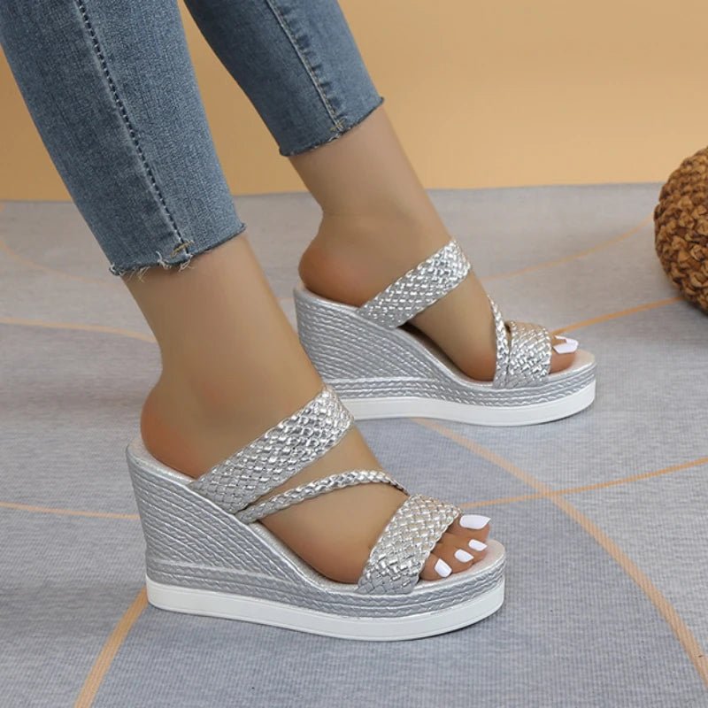 Women Sandals Summer New Outdoor Beach Sandals Comfortable Hot Shallow Wedges Shoes for Women Designer Casual Sandals - Kenner House Emporium