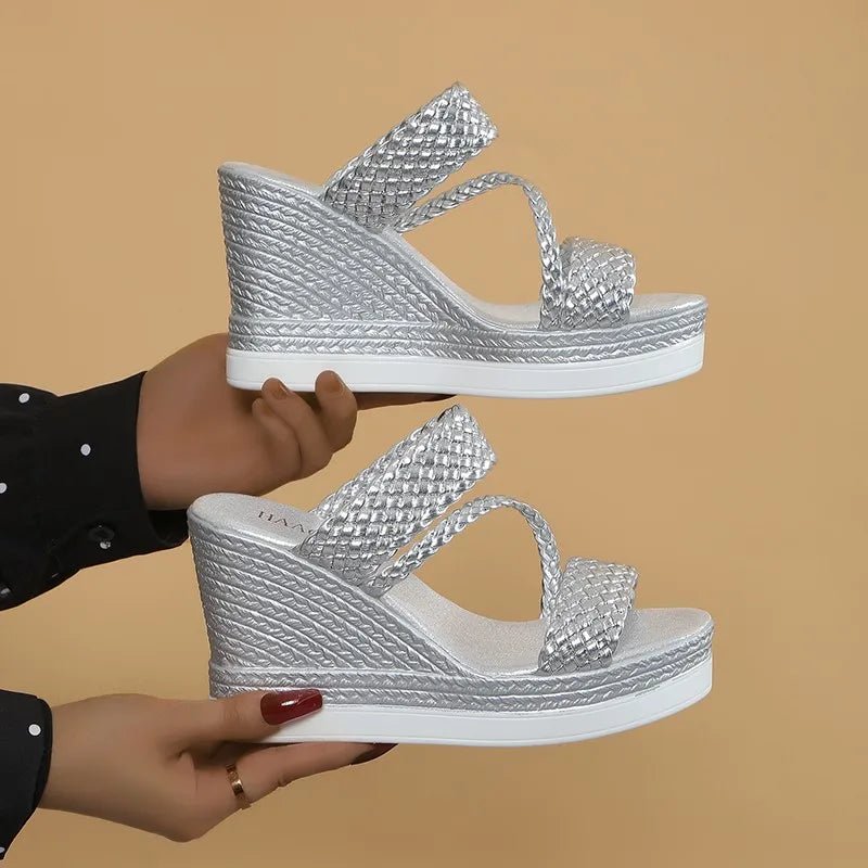 Women Sandals Summer New Outdoor Beach Sandals Comfortable Hot Shallow Wedges Shoes for Women Designer Casual Sandals - Kenner House Emporium